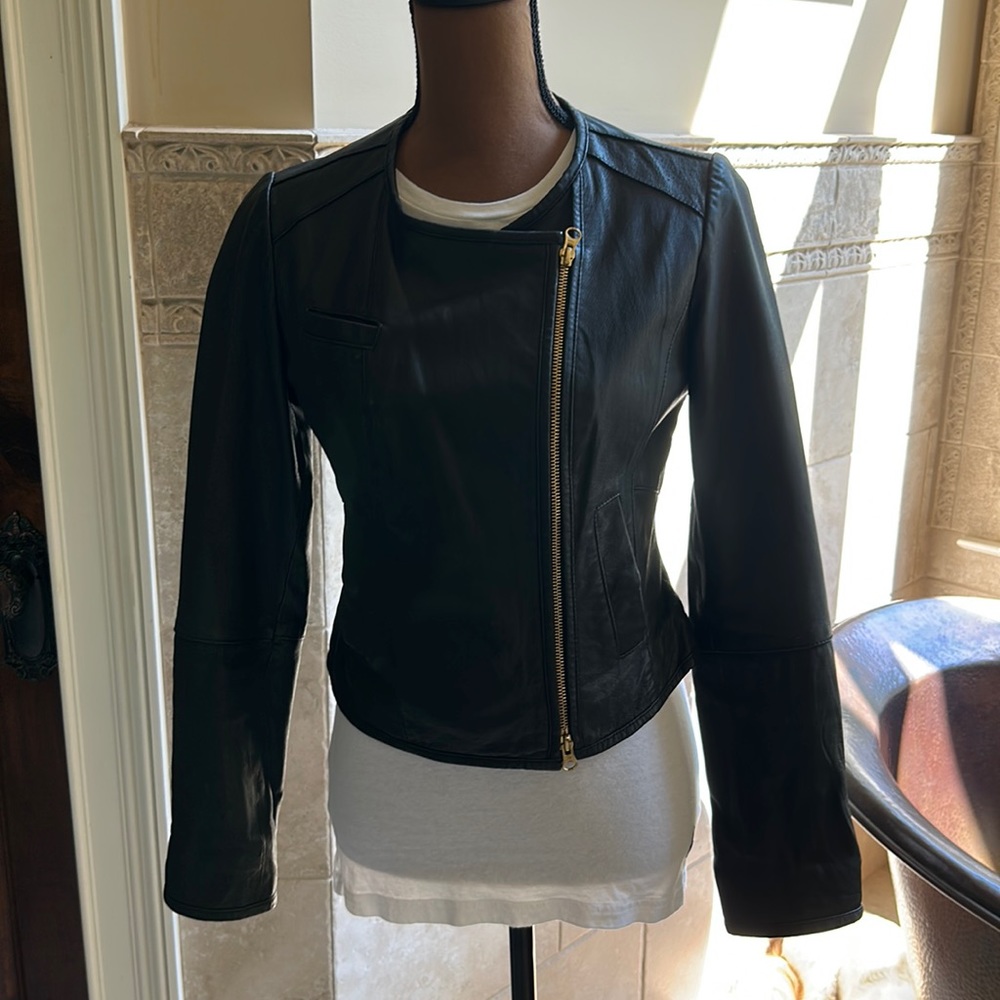 IDRA Sz XS Black cropped Leather jacket w Gold hardware.